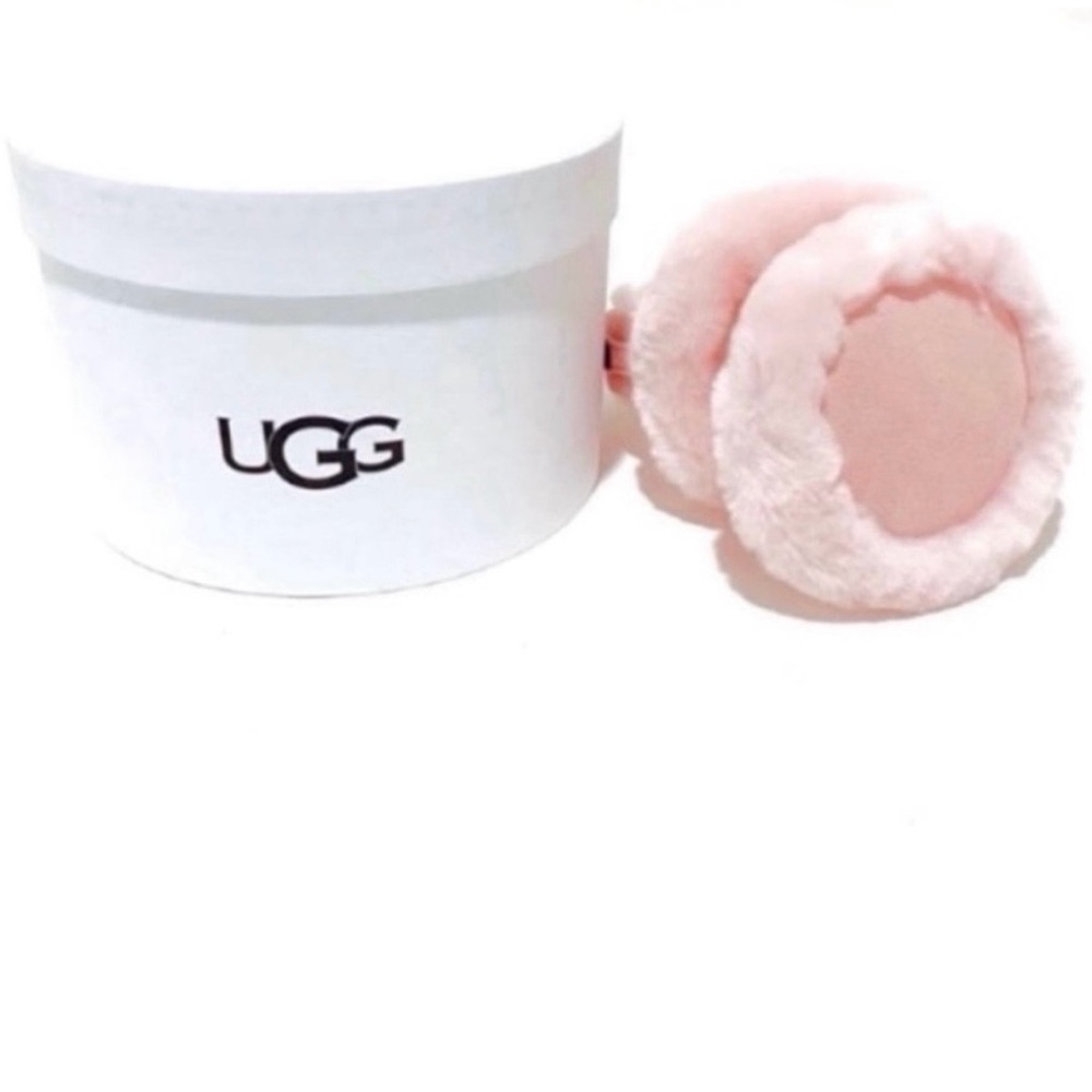 UGG Soft Pink Cloud Shearling Sheepskin Plush Earmuffs New with Box & Tag